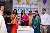 Meenakshi Dixit Launches Naturals Salon